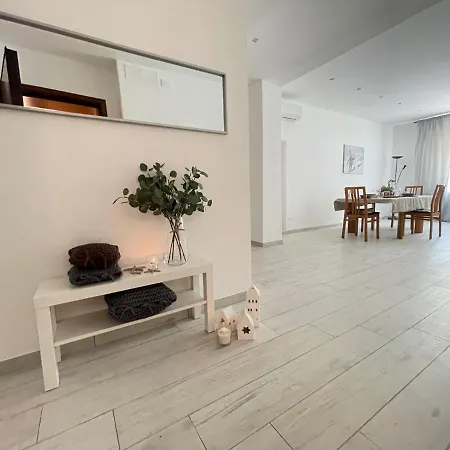 Apartament La Casa Del Viaggiatore Rimini